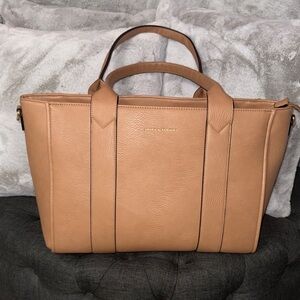 POPPY & PEONIES - Multitasker Mocha Mousse